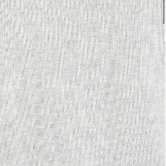 NWT Treasure & Bond V-Neck Sweater. Grey Light Heather. Size S - Picture 6 of 9